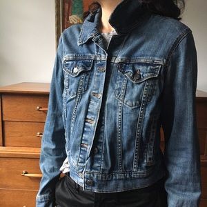 Levi’s Women’s Denim Jacket